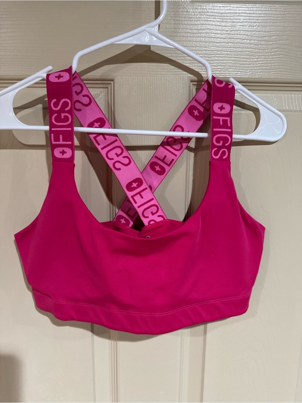 Figs Women's Bright Magenta Sports Bra with Branded Crossback Straps